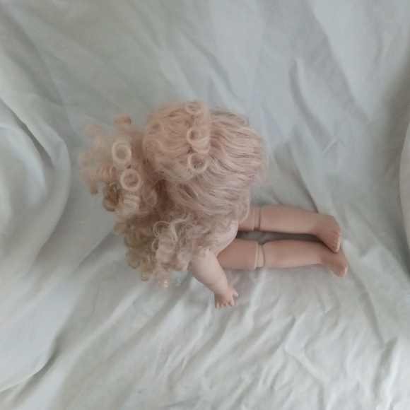 Vintage Artist  Reproduction All Porcelain Jointed Doll - Picture 10 of 16